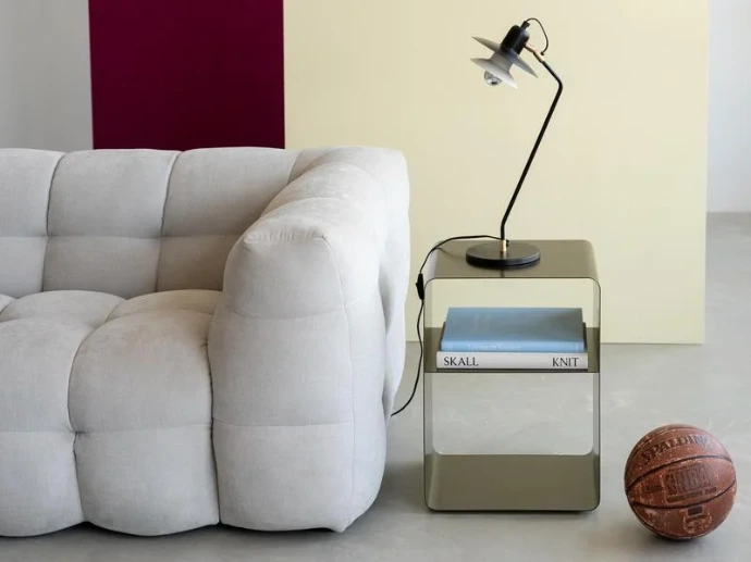 Mesa Lateral de Metal